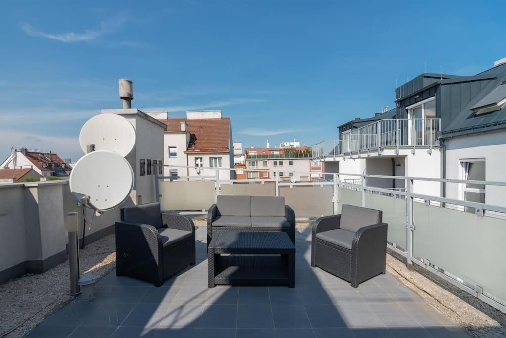 Grosse Terrasse, Klimaanlage Und U-Bahn Naehe Daire Viyana Dış mekan fotoğraf